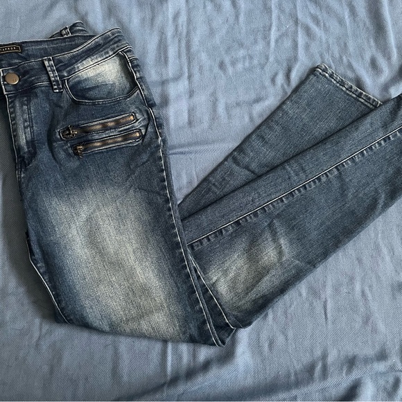 Metaphors size 10 - Picture 3 of 4